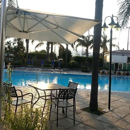Atlantis Palace 4*