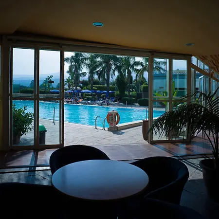 Atlantis Palace Hotel 4*