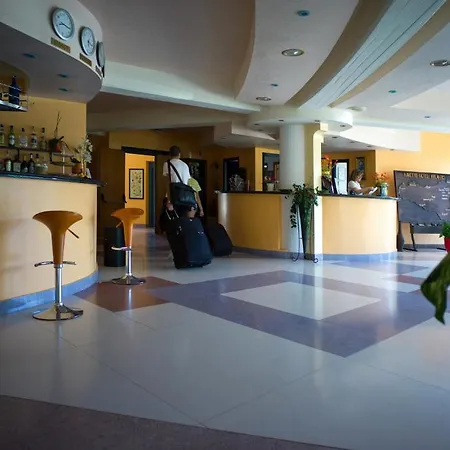 Atlantis Palace Hotel 4*