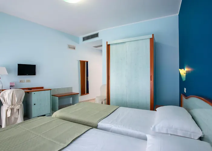 Ξενοδοχείο Atlantis Palace 4*