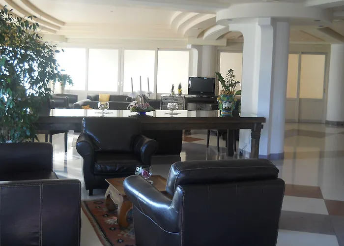 Atlantis Palace Ξενοδοχείο 4*
