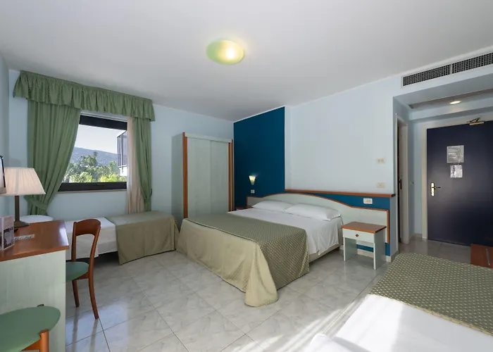 Atlantis Palace 4*